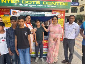 अंबाला छावनी नागरिक अस्पताल में राष्ट्रीय कृमि मुक्ति दिवस का सफल आयोजन: बच्चों को दी गई अलबेंडाजोल की खुराक