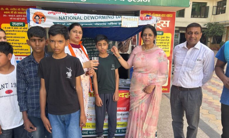 अंबाला छावनी नागरिक अस्पताल में राष्ट्रीय कृमि मुक्ति दिवस का सफल आयोजन: बच्चों को दी गई अलबेंडाजोल की खुराक