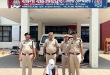घर में 'सोने की ईंट' दबी होने का झांसा देकर 14.60 लाख रुपये ठगने वाला शातिर गिरोह से एक आरोपी गिरफ्तार