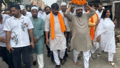 संत शिरोमणि गुरु रविदास जी की 650वीं जयंती वर्ष के उपलक्ष्य में कलश यात्रा का अंबाला शहर रविदास बस्ती स्थित श्री गुरू रविदास मंदिर पहुंचने पर पूर्व मंत्री असीम गोयल ने स्वागत किया गया
